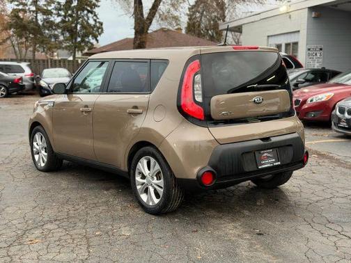 2015 Kia Soul +