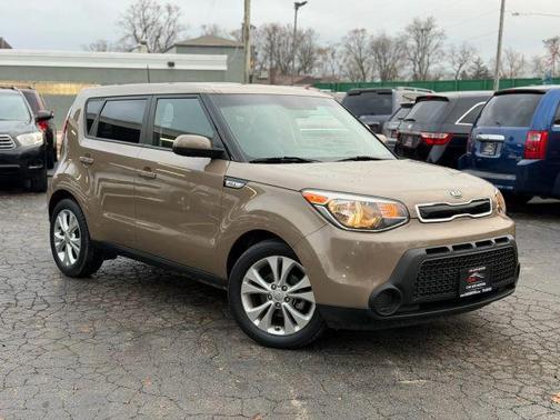 2015 Kia Soul +