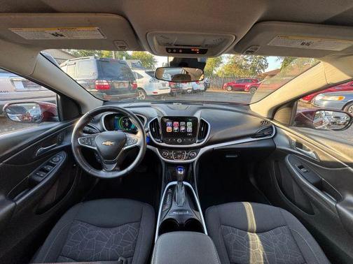 2017 Chevrolet Volt LT