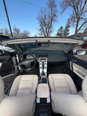 2011 Volvo C70 T5