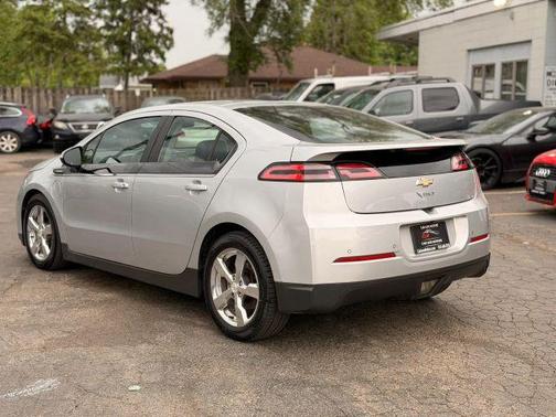 Silver 2015 Chevrolet Volt Base