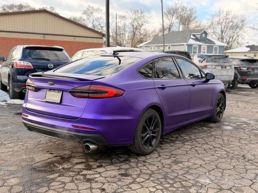 2020 Ford Fusion SE