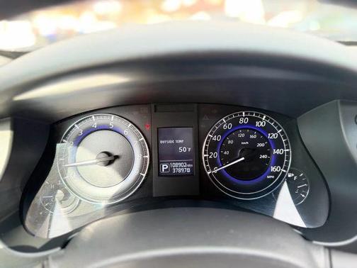 2017 INFINITI QX50 Base