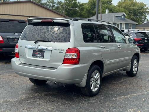 Silver 2007 Toyota Highlander Hybrid Limited