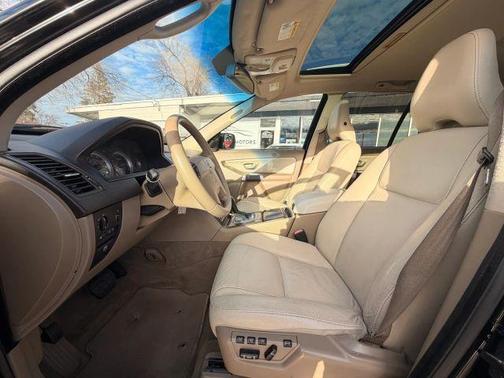 Black Stone 2012 Volvo XC90 3.2