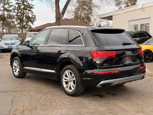 2017 Audi Q7 3.0T Premium