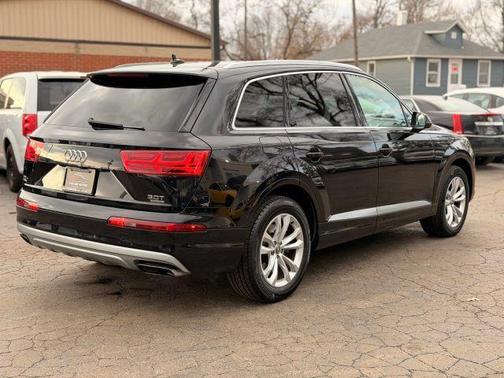 2017 Audi Q7 3.0T Premium