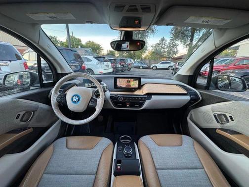 2016 BMW i3 Base w/Range Extender