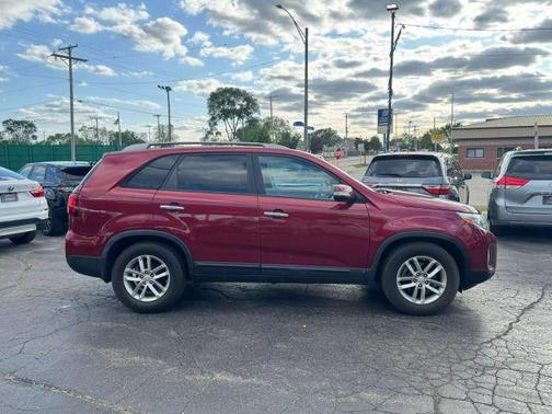 2015 Kia Sorento LX