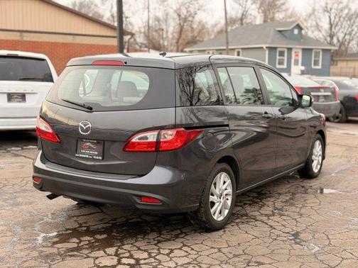 2014 Mazda Mazda5 Sport