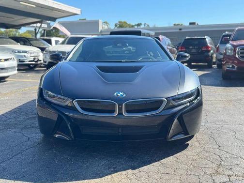 2017 BMW i8 Base