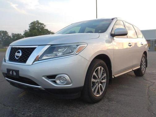 2014 Nissan Pathfinder S