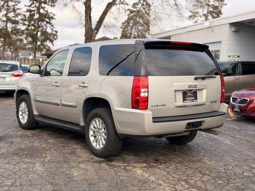 2008 GMC Yukon Hybrid Base