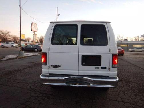2010 Ford E250 Cargo