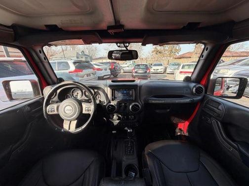 2013 Jeep Wrangler Sahara