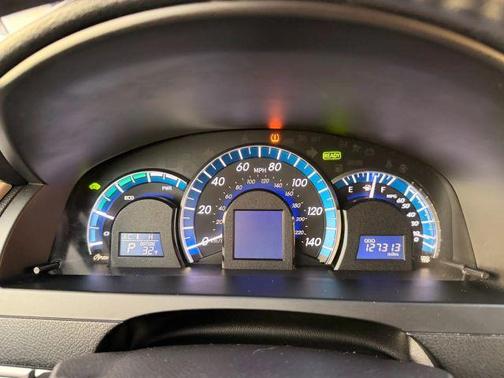 2014 Toyota Camry Hybrid XLE