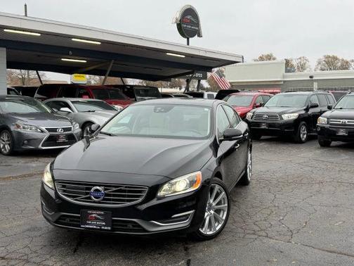 2016 Volvo S60 Inscription T5 Drive-E Platinum