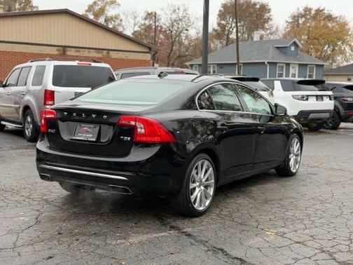 2016 Volvo S60 Inscription T5 Drive-E Platinum