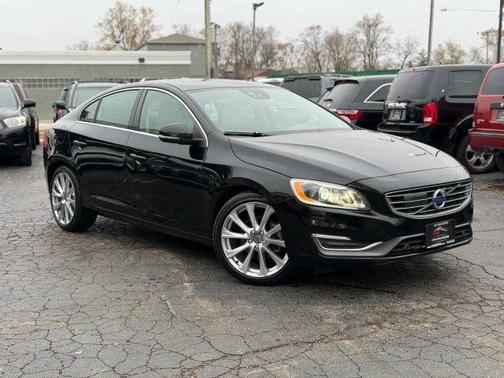 2016 Volvo S60 Inscription T5 Drive-E Platinum
