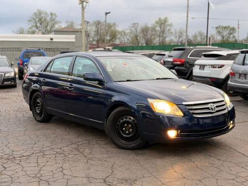 Blue 2007 Toyota Avalon Limited
