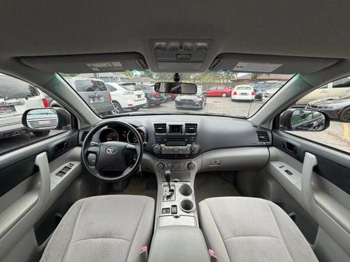 2009 Toyota Highlander Sport