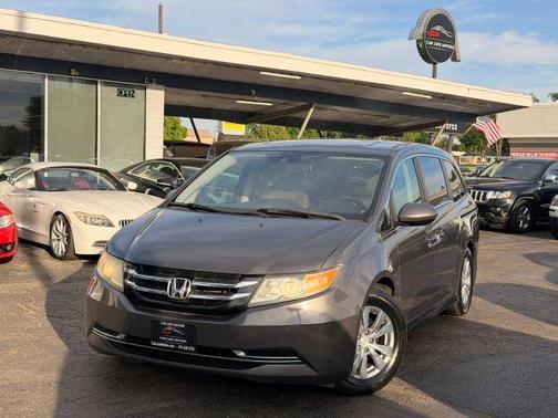 Gray 2014 Honda Odyssey EX-L
