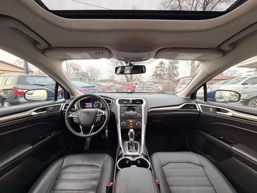 2015 Ford Fusion Hybrid SE