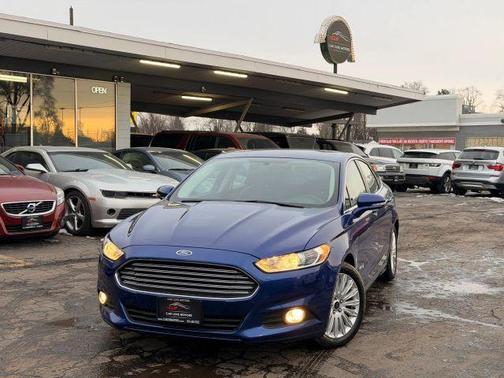 2015 Ford Fusion Hybrid SE