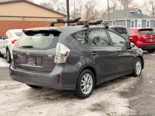 2012 Toyota Prius v Three
