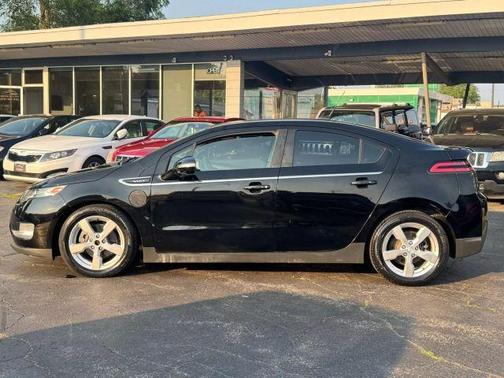 2012 Chevrolet Volt Base