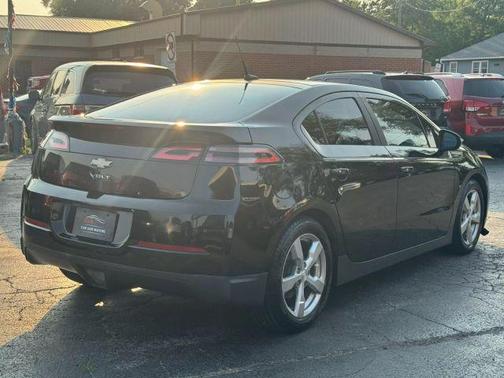 2012 Chevrolet Volt Base