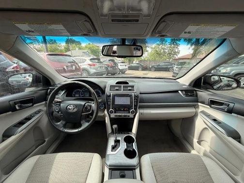 Gray 2012 Toyota Camry Hybrid XLE