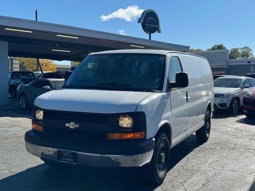 2011 Chevrolet Express 2500 Work Van