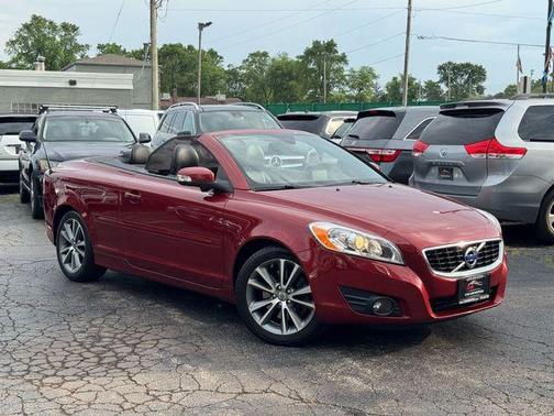 2011 Volvo C70 T5