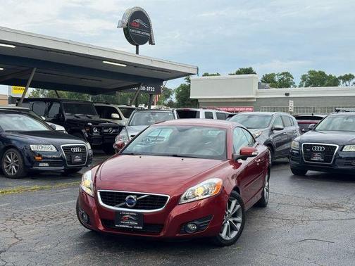 2011 Volvo C70 T5
