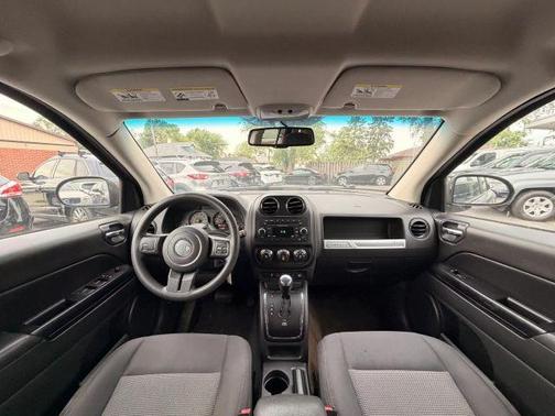 Silver 2016 Jeep Compass Sport