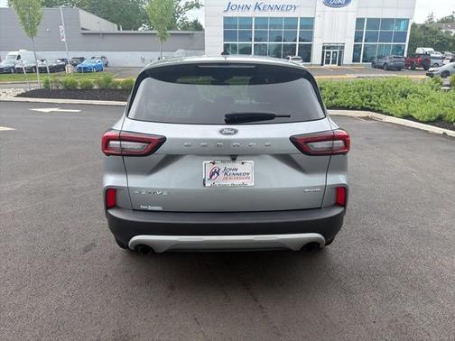 ICONIC SILVER METALLIC 2024 Ford Escape ACTIVE