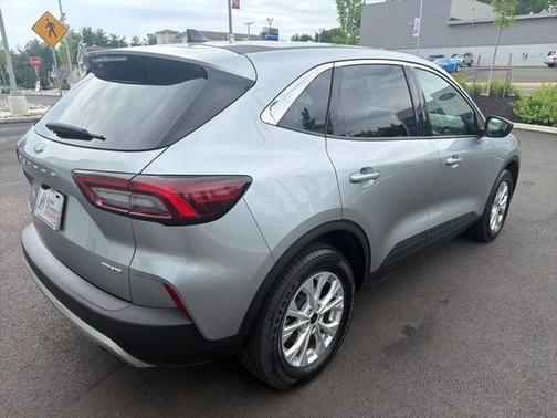 ICONIC SILVER METALLIC 2024 Ford Escape ACTIVE