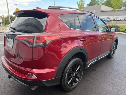 Pearl 2018 Toyota RAV4 XLE