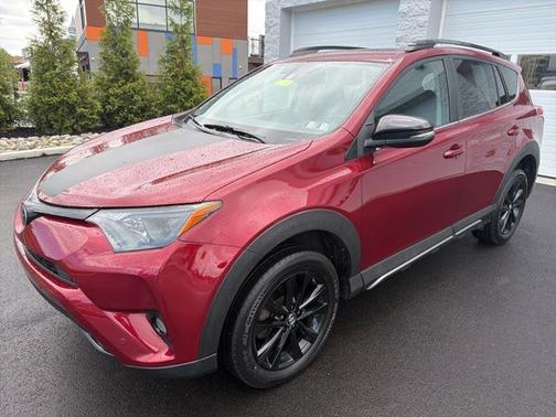 Pearl 2018 Toyota RAV4 XLE