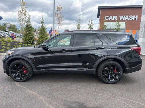 AGATE BLACK METALLIC 2023 Ford Explorer ST