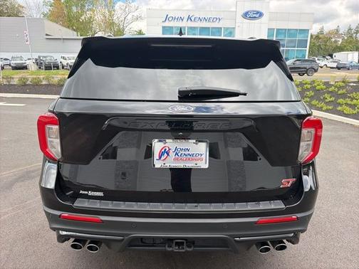 AGATE BLACK METALLIC 2023 Ford Explorer ST