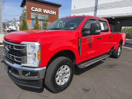 RACE RED 2023 Ford F-350 XLT