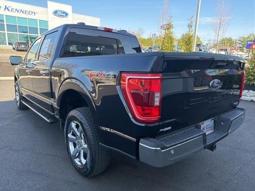 ANTIMATTER BLUE METALLIC 2022 Ford F-150 XLT