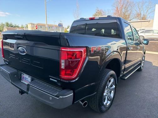 ANTIMATTER BLUE METALLIC 2022 Ford F-150 XLT