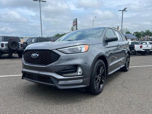 2022 Ford Edge ST LINE