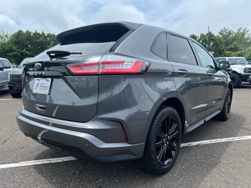 2022 Ford Edge ST LINE