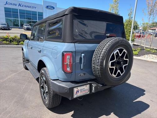 AZURE GRAY MET TRI-COAT 2025 Ford Bronco OUTER BANKS