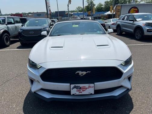 2021 Ford Mustang ECOBOOST PREMIUM
