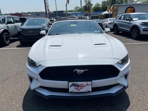 2021 Ford Mustang ECOBOOST PREMIUM
